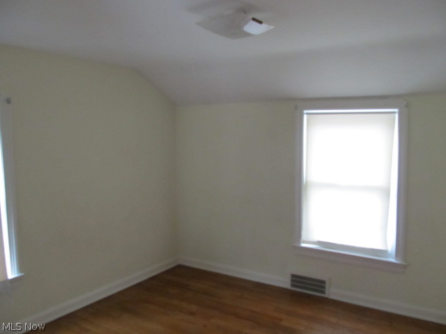 5924 Dunham Road Maple Heights, OH 44137 - Photo 11 of 19