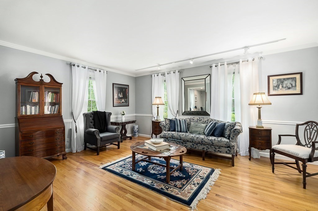 34 Old Planters Road Beverly, MA 01915 - Photo 8 of 27 Gallery Image 8