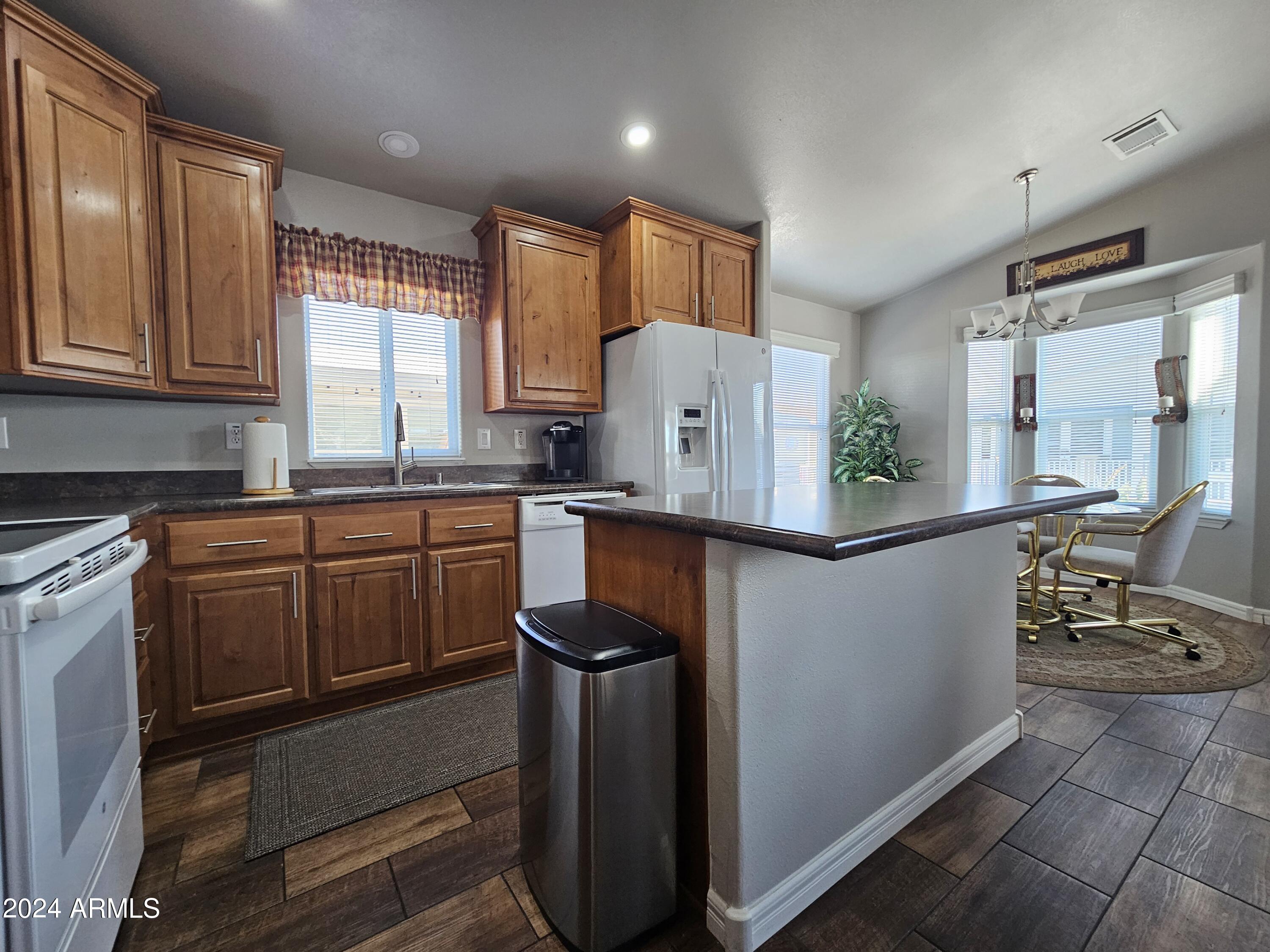 650 North Hawes Road, Unit 3809 Mesa, AZ 85207 - Photo 2 of 50 20240709_091233