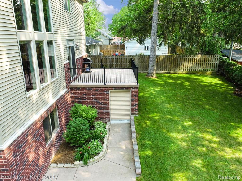 557 Curzon Road Rochester Hills, MI 48307 - Photo 56 of 66
