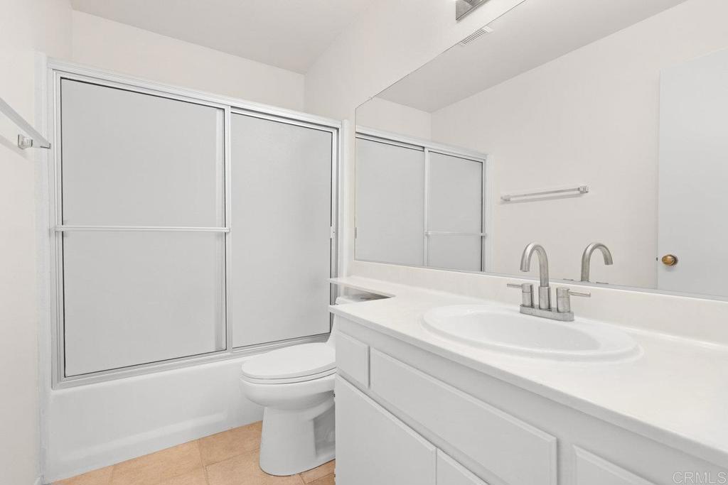 740 Edgewater Drive, Unit D Chula Vista, CA 91913 - Photo 24 of 58