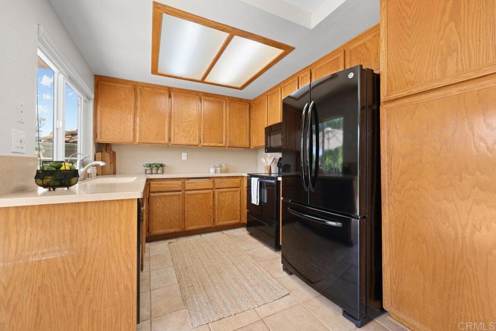 740 Edgewater Drive, Unit D Chula Vista, CA 91913 - Photo 6 of 58