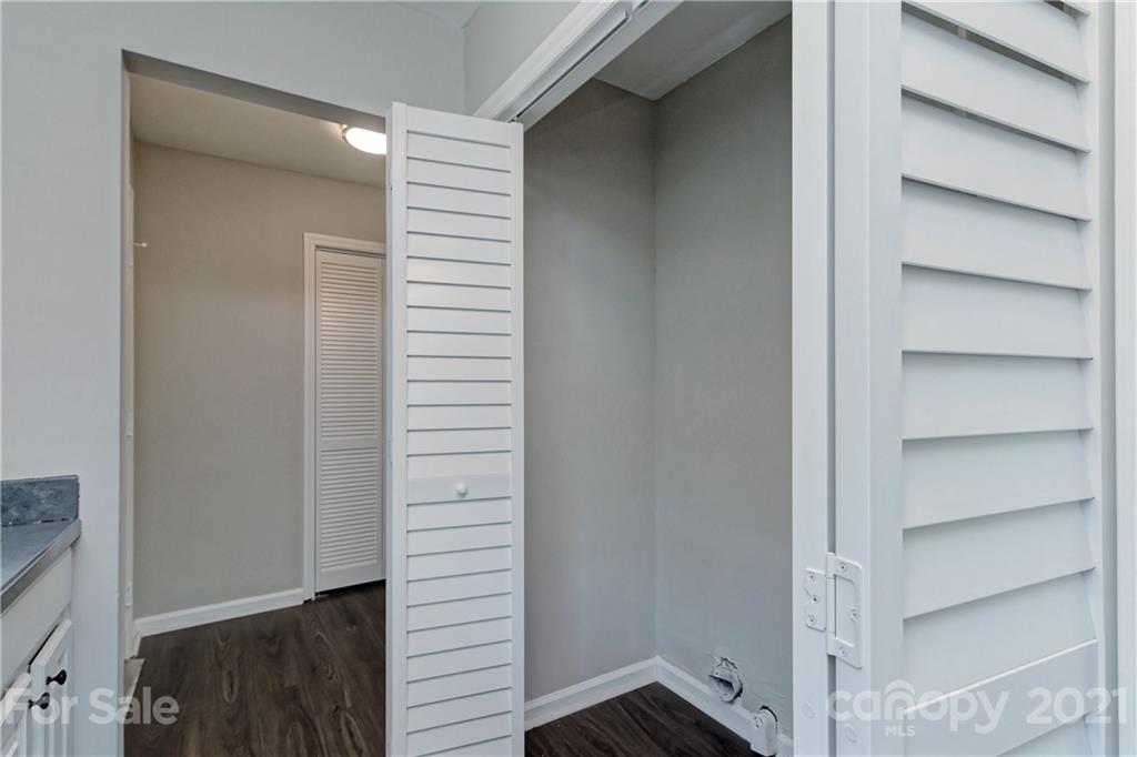 6109 Thermal Road Charlotte, NC 28211 - Photo 13 of 21 Gallery Image 13