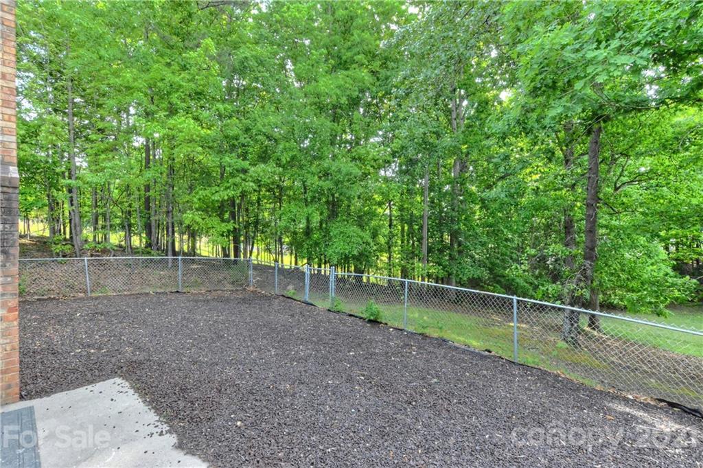 6109 Thermal Road Charlotte, NC 28211 - Photo 16 of 21 Gallery Image 16