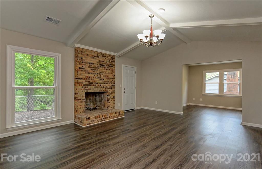6109 Thermal Road Charlotte, NC 28211 - Photo 4 of 21 Gallery Image 4