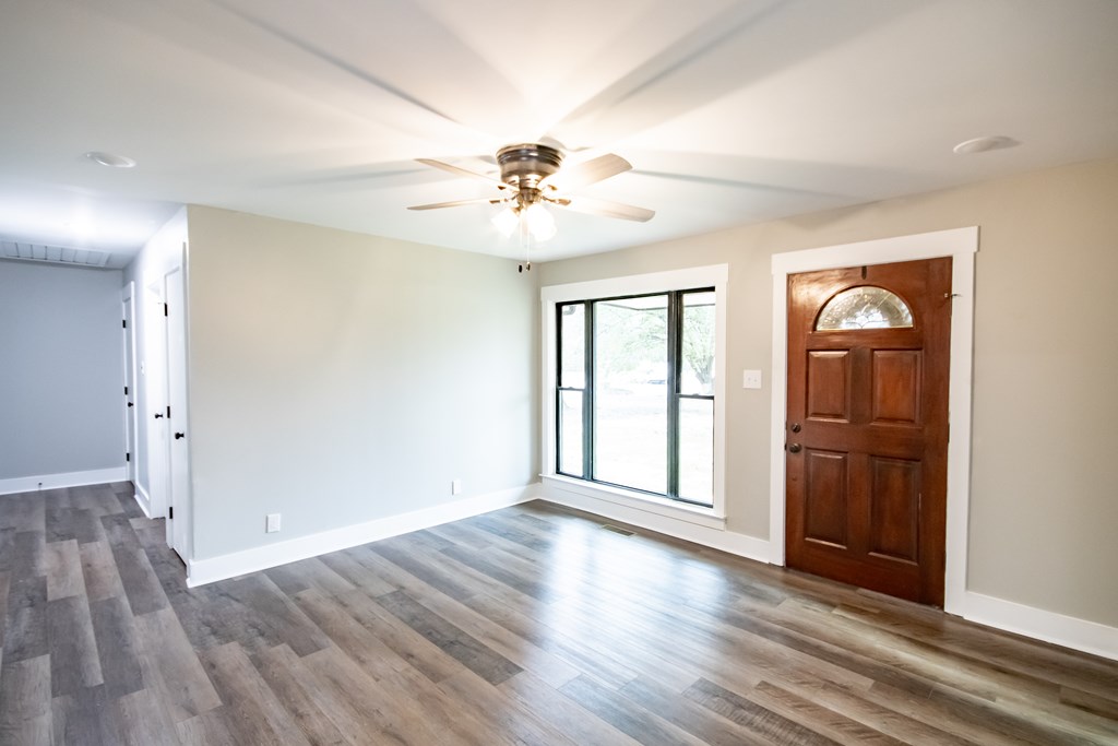 357 Carbondale Road Southwest Dalton, GA 30721 - Photo 16 of 66 Gallery Image 16