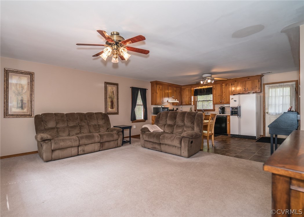 2592 Pilkington Road Powhatan, VA 23139 - Photo 9 of 22 Gallery Image 9