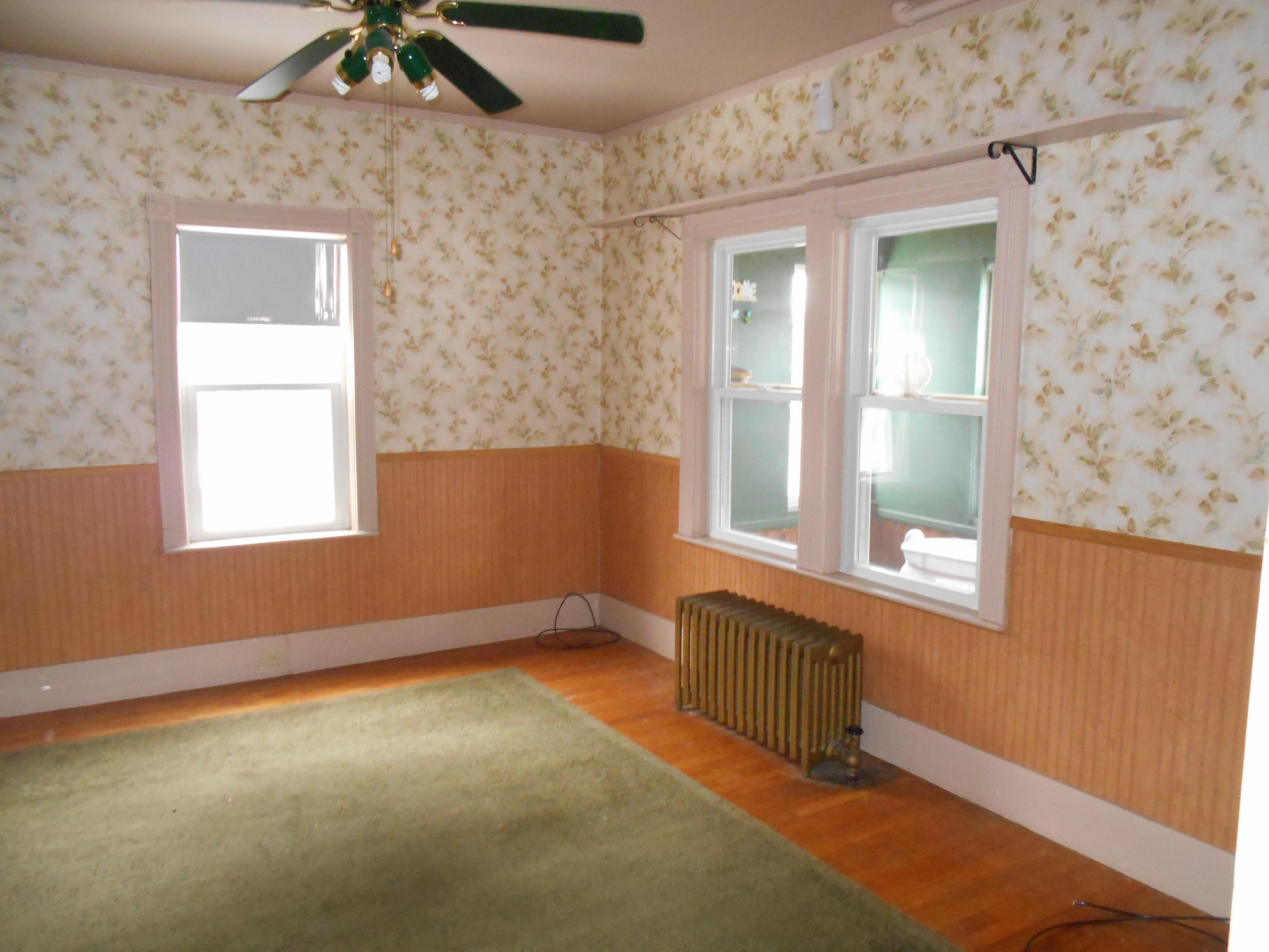 121 Poplar Street Millinocket, ME 04462 - Photo 11 of 24 DSCN4032