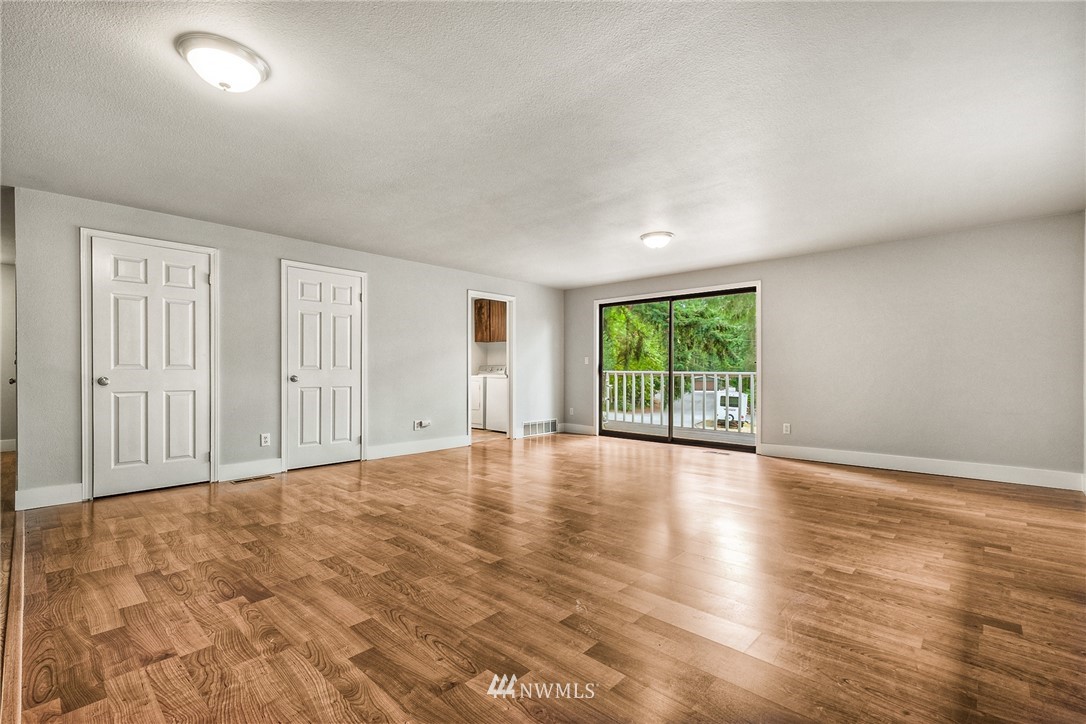 14503 178th Avenue Southeast Renton, WA 98059 - Photo 7 of 24