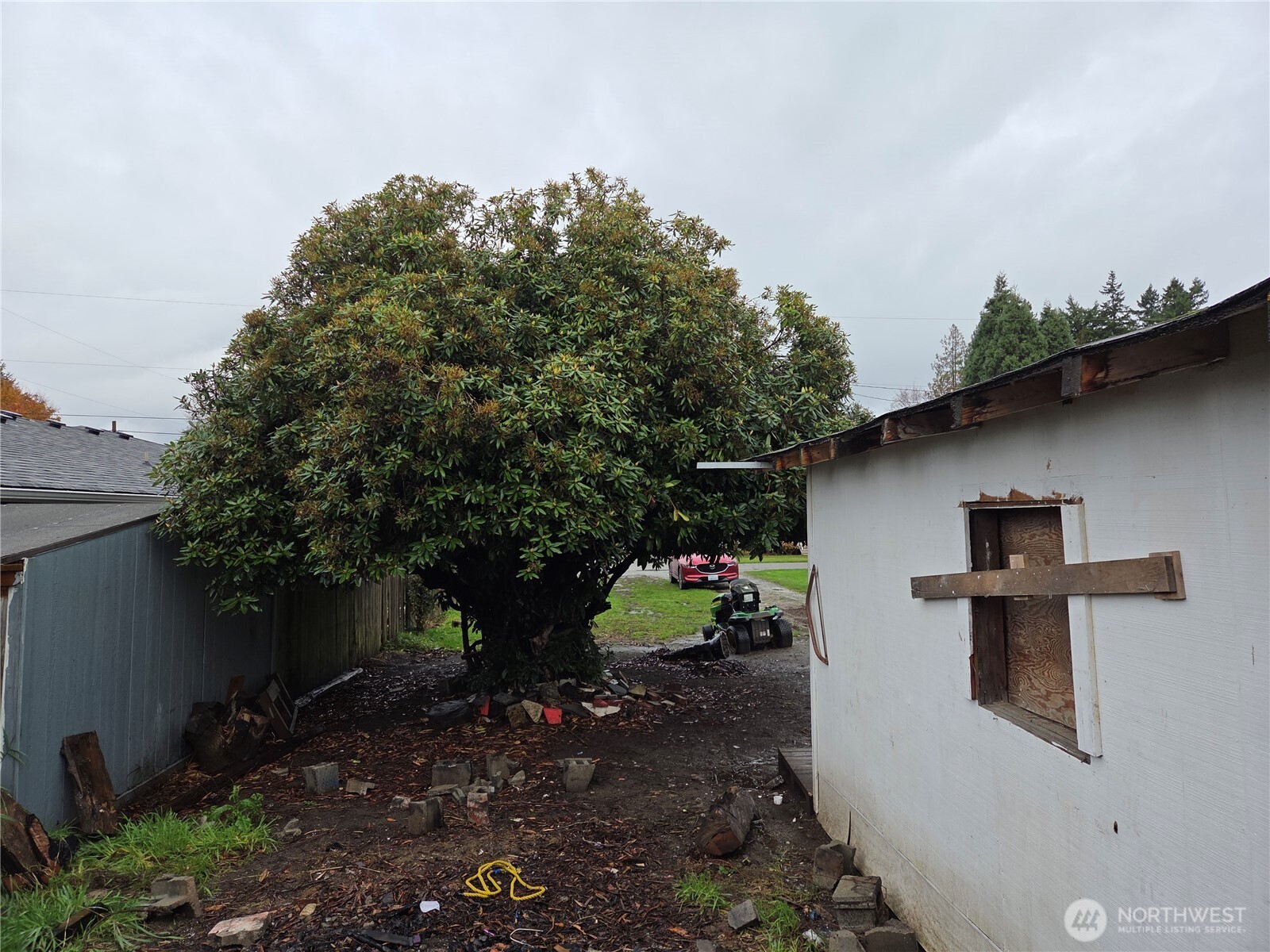 0 East Orange Avenue Burlington, WA 98233 - Photo 4 of 5 a view of a back yard of the house