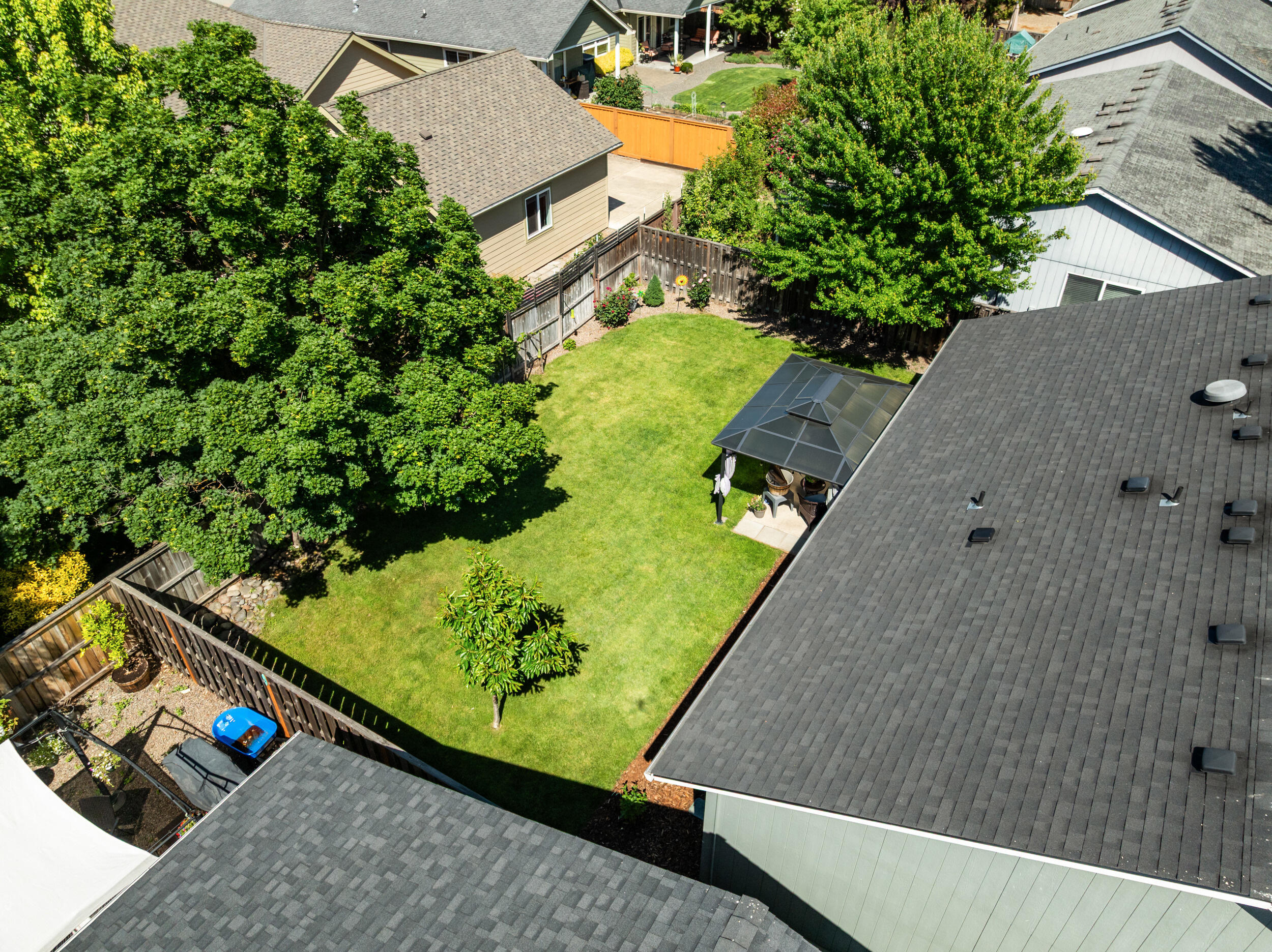 1935 Walnut Grove Lane Central Point, OR 97502 - Photo 38 of 46 38_1935-walnut-grove-ln-drone-11