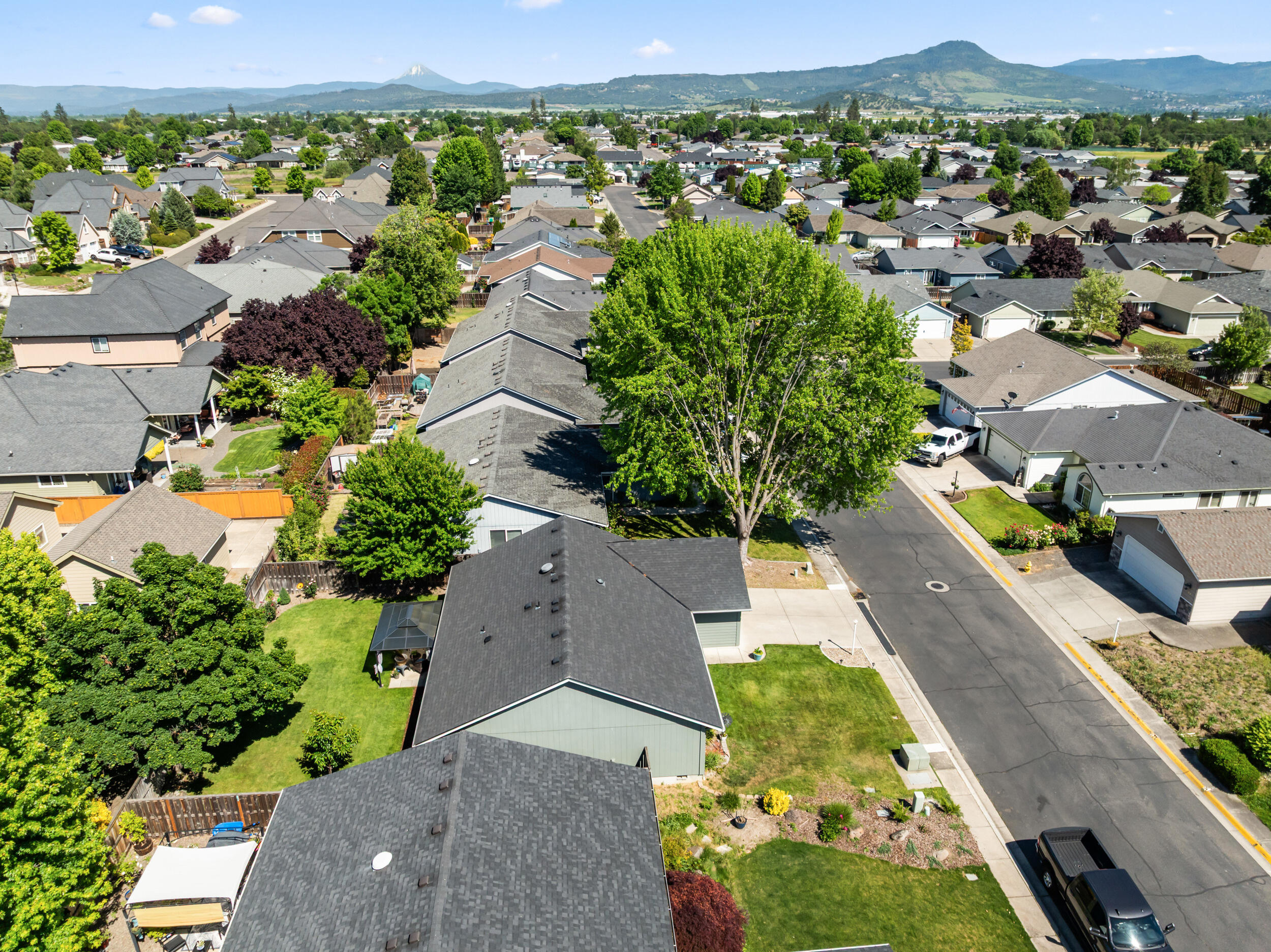 1935 Walnut Grove Lane Central Point, OR 97502 - Photo 42 of 46 42_1935-walnut-grove-ln-drone-14