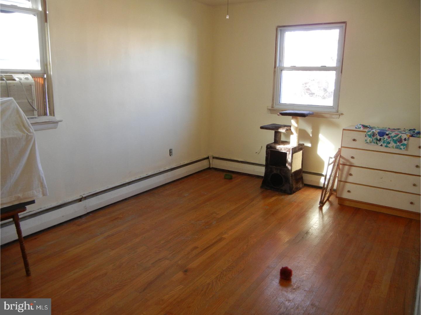323 Parham Road Springfield, PA 19064 - Photo 13 of 19
