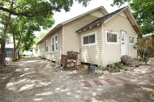 $215,000 | 1265 Morris Street, Houston, TX 77009