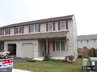 147 Bainbridge Circle Sinking Spring, PA 19608 - Photo 1 of 6