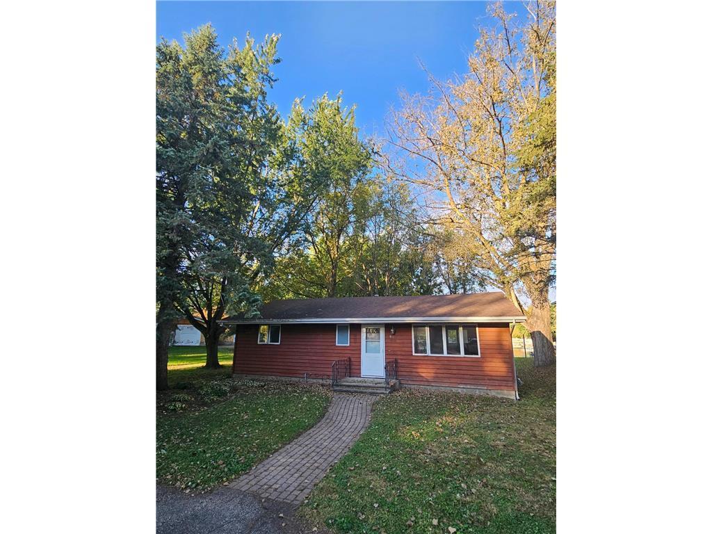 902 North Hazen Street Waterville, MN 56096 - Photo 1 of 1
