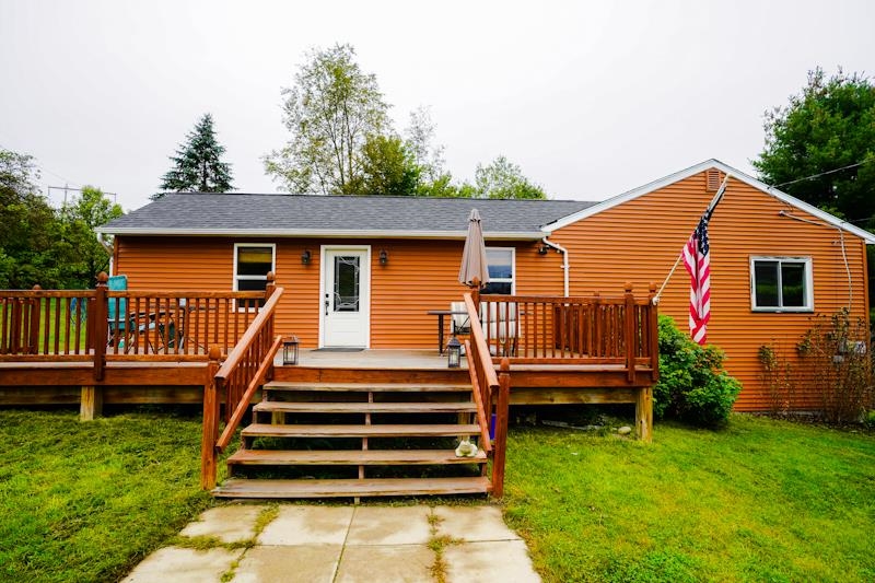 35 Wimble Road Fairfax, VT 05444 - Photo 2 of 18