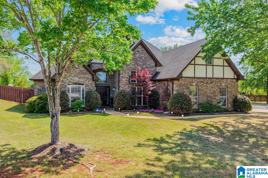 121 Tanglewood Drive Alabaster, AL 35007 - Photo 3 of 48