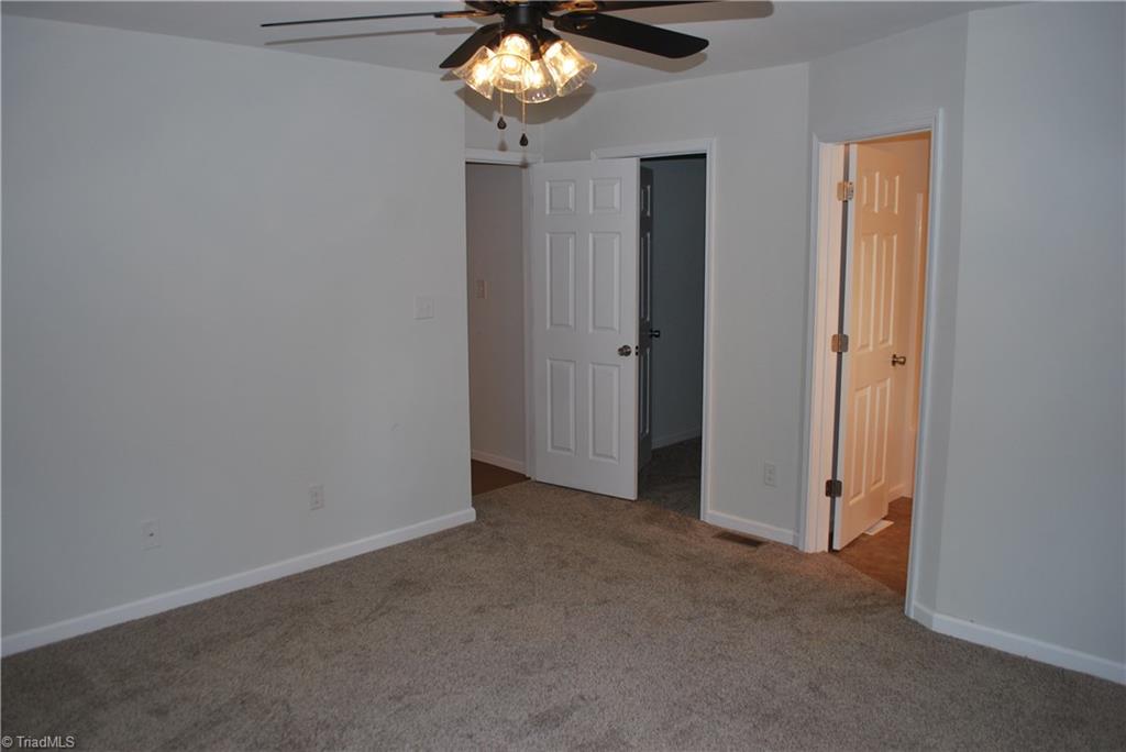 812 Falling Creek Court Rural Hall, NC 27045 - Photo 10 of 17 Gallery Image 10