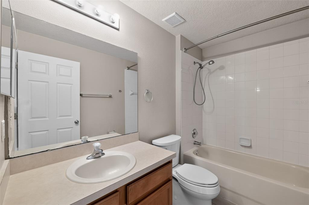 4027 Longworth Loop Kissimmee, FL 34744 - Photo 10 of 14