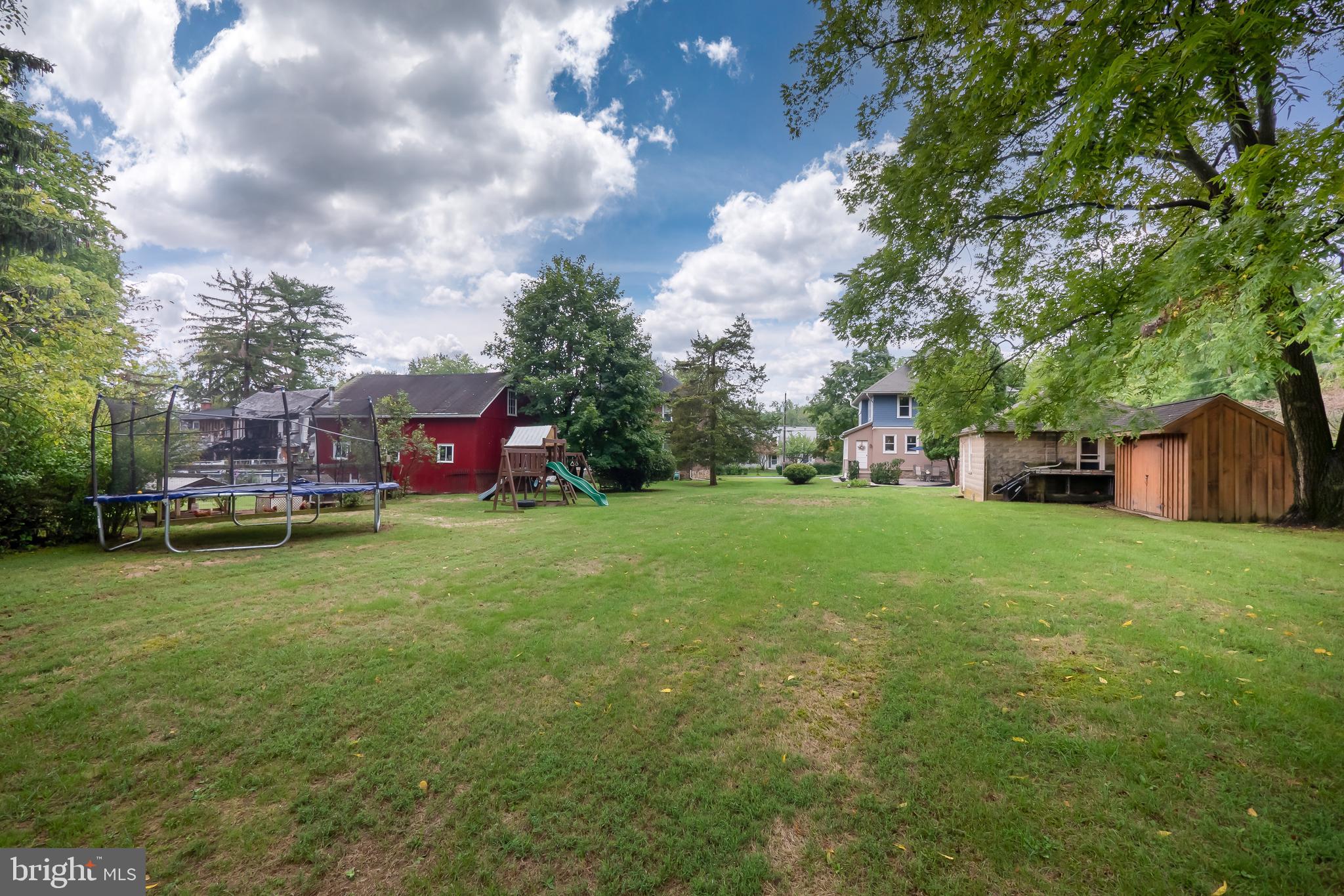 2375 Black River Road Bethlehem, PA 18015 - Photo 7 of 19