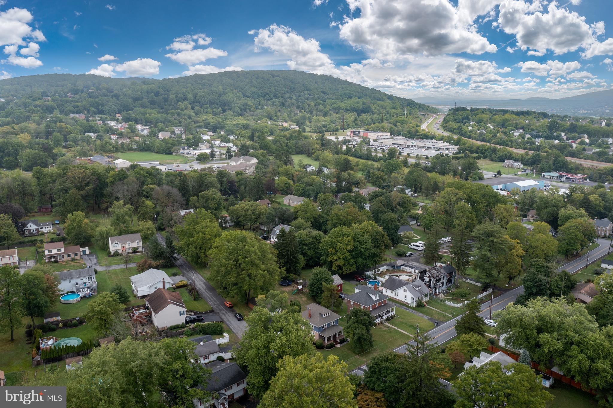 2375 Black River Road Bethlehem, PA 18015 - Photo 8 of 19