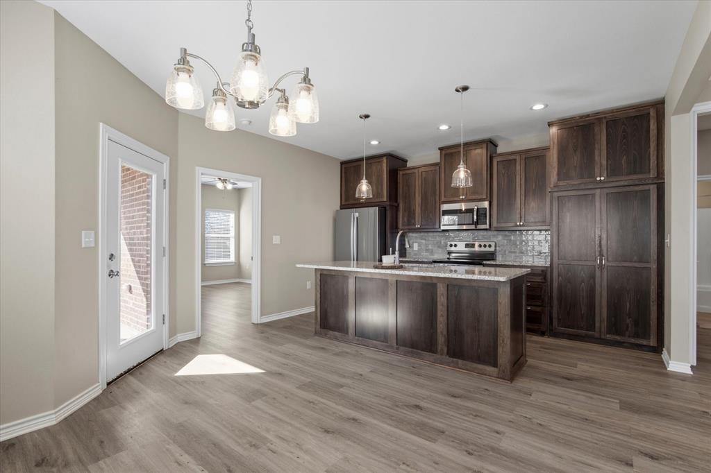 508 Goodjohn Street Collinsville, TX 76233 - Photo 14 of 31
