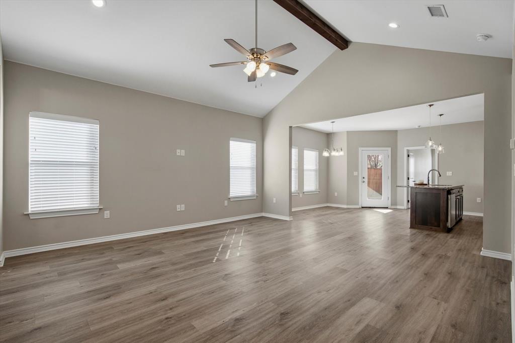 508 Goodjohn Street Collinsville, TX 76233 - Photo 7 of 31