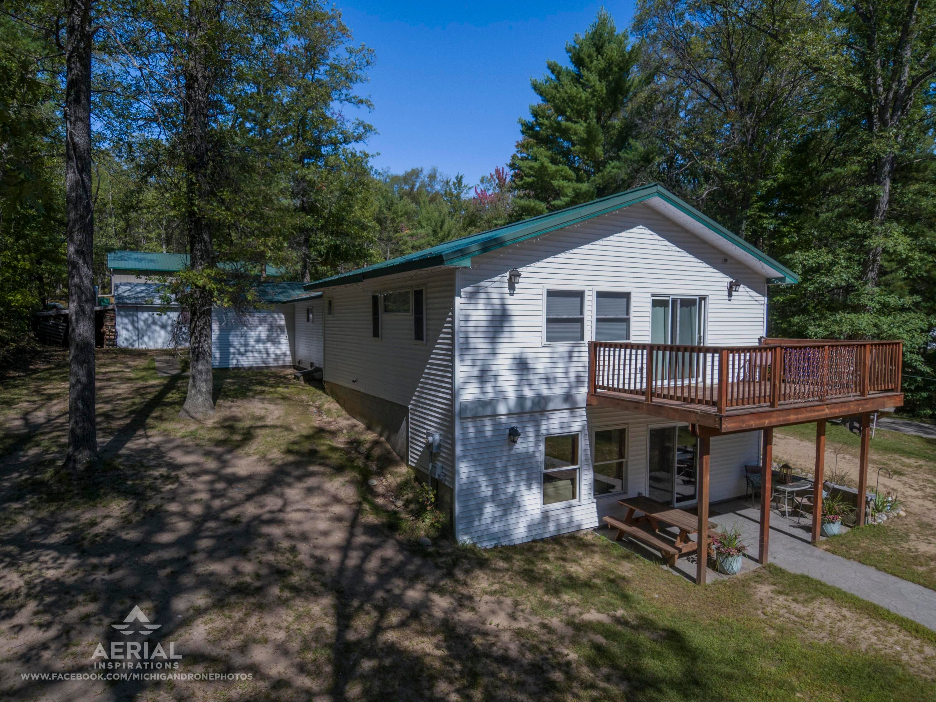 1941 High Road Roscommon, MI 48653 - Photo 50 of 54 MAX_0102