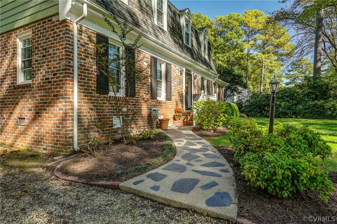 8430 Cherokee Road Richmond, VA 23235 - Photo 6 of 48