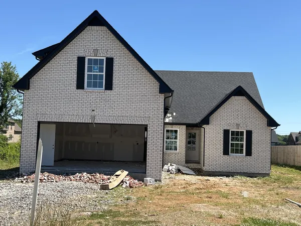 $429,900 | 3184 Dusenburg Drive, Christiana, TN 37037