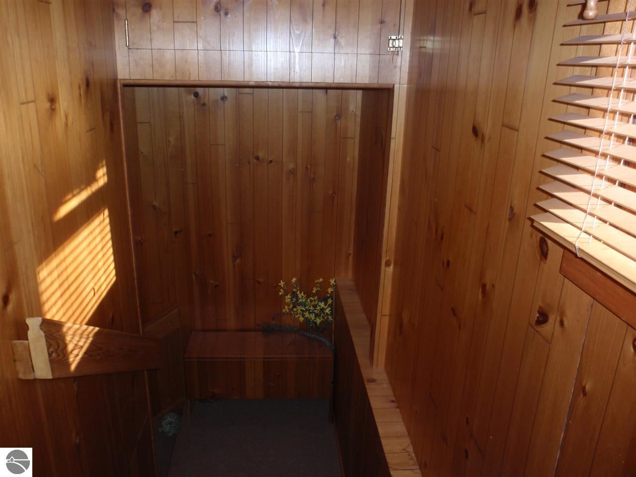 845 Edenhill Road Beulah, MI 49617 - Photo 33 of 42 1782641-32.JPG