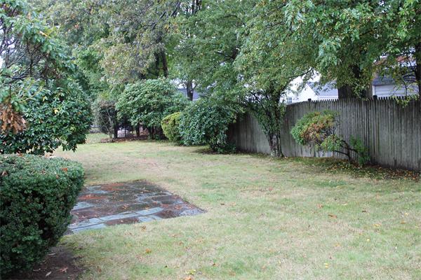 18 Girard Road Stoneham, MA 02180 - Photo 6 of 18 Gallery Image 6