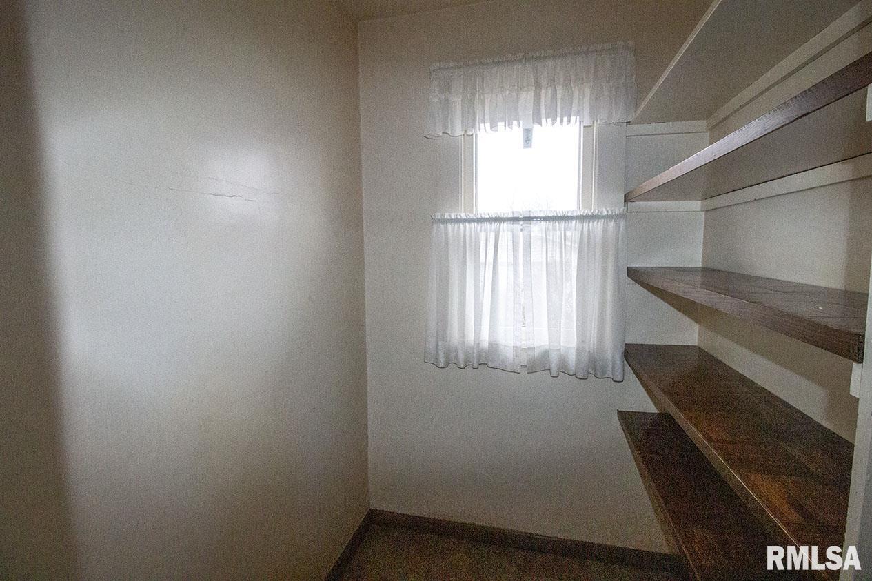 720 East 3rd Street Centralia, IL 62801 - Photo 15 of 31