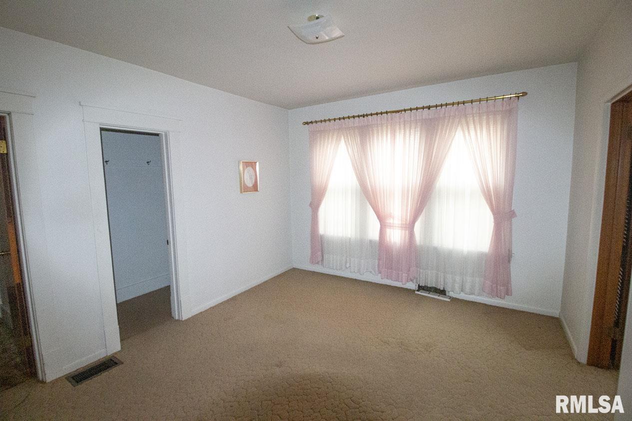 720 East 3rd Street Centralia, IL 62801 - Photo 16 of 31