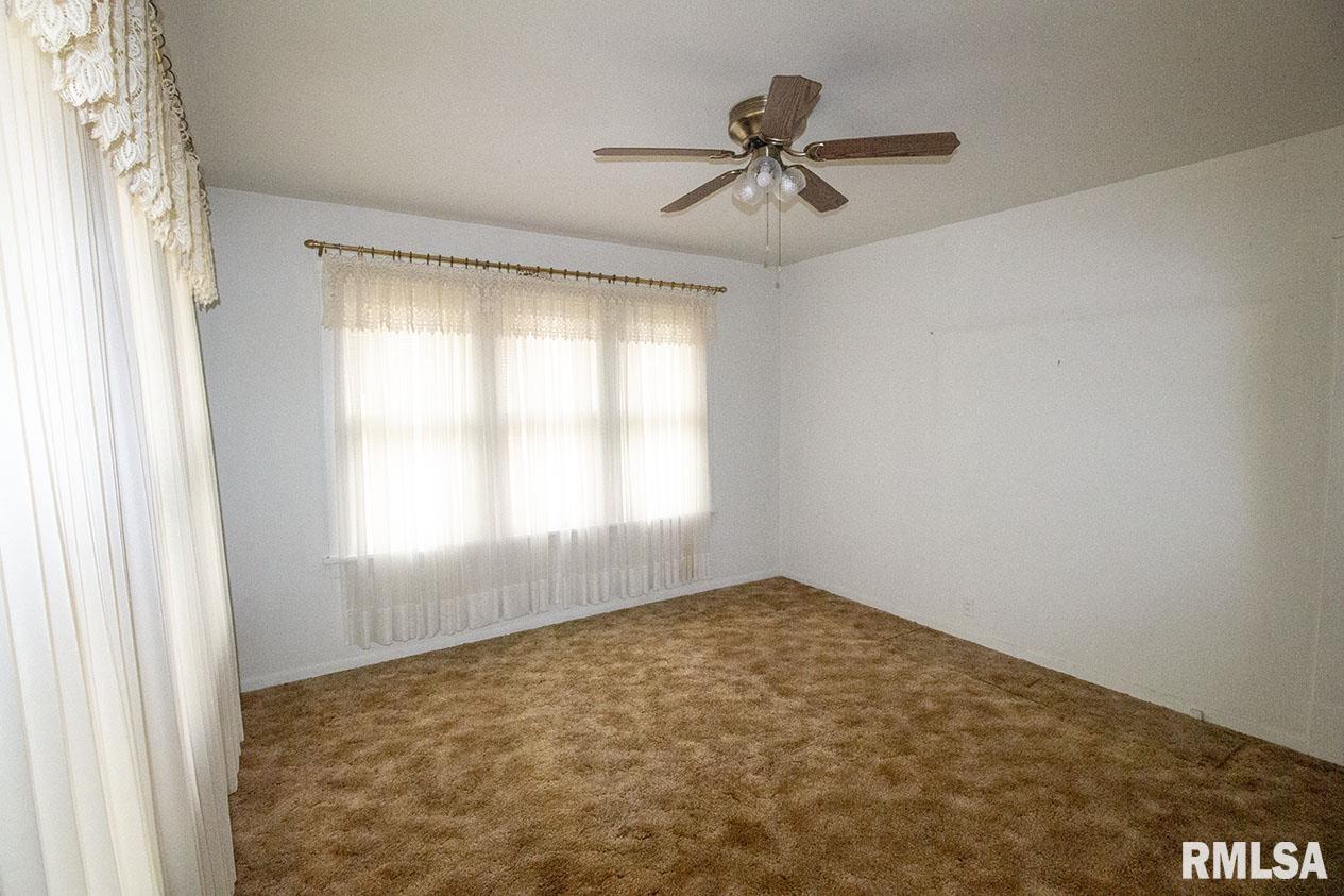 720 East 3rd Street Centralia, IL 62801 - Photo 19 of 31