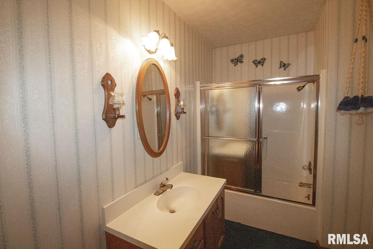 720 East 3rd Street Centralia, IL 62801 - Photo 23 of 31