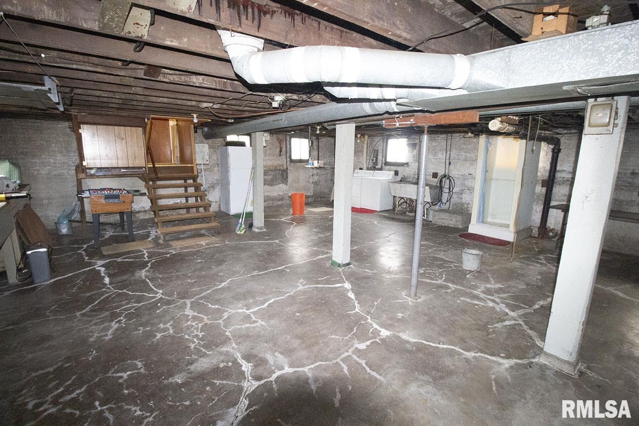 720 East 3rd Street Centralia, IL 62801 - Photo 28 of 31