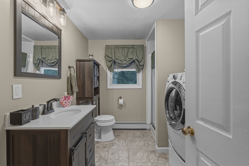 125 Dr Braley Road Freetown, MA 02717 - Photo 27 of 40