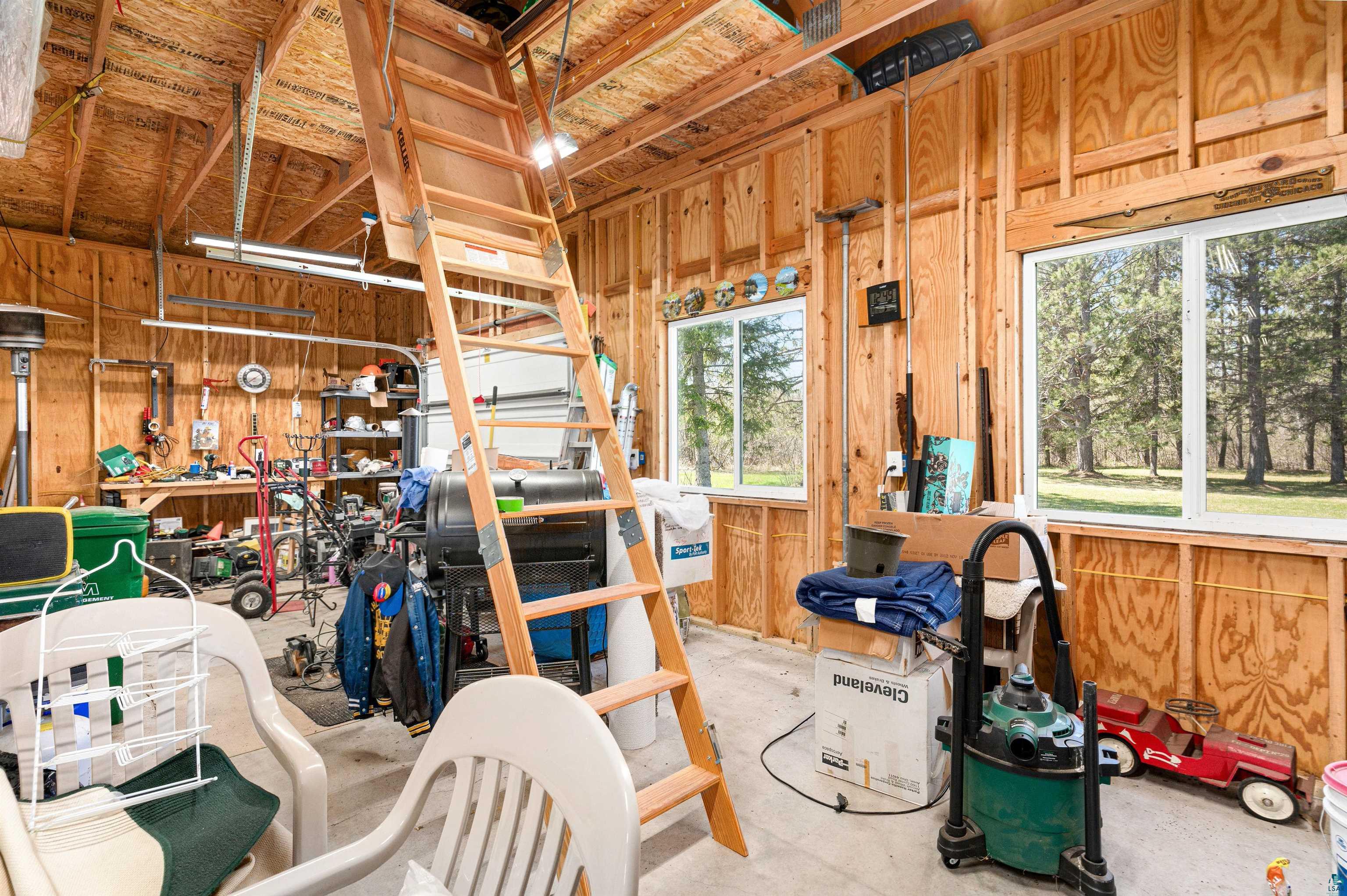 4387 Midway Road Hermantown, MN 55811 - Photo 19 of 35 View of garage