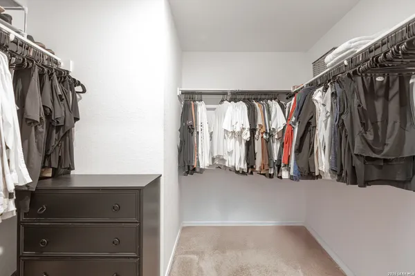 $1,950 | 13915 Bull Cove, San Antonio, TX 78252