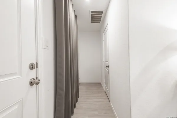 $1,950 | 13915 Bull Cove, San Antonio, TX 78252