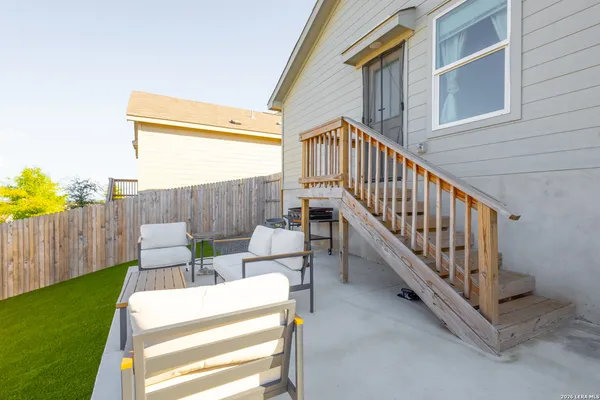 $1,950 | 13915 Bull Cove, San Antonio, TX 78252