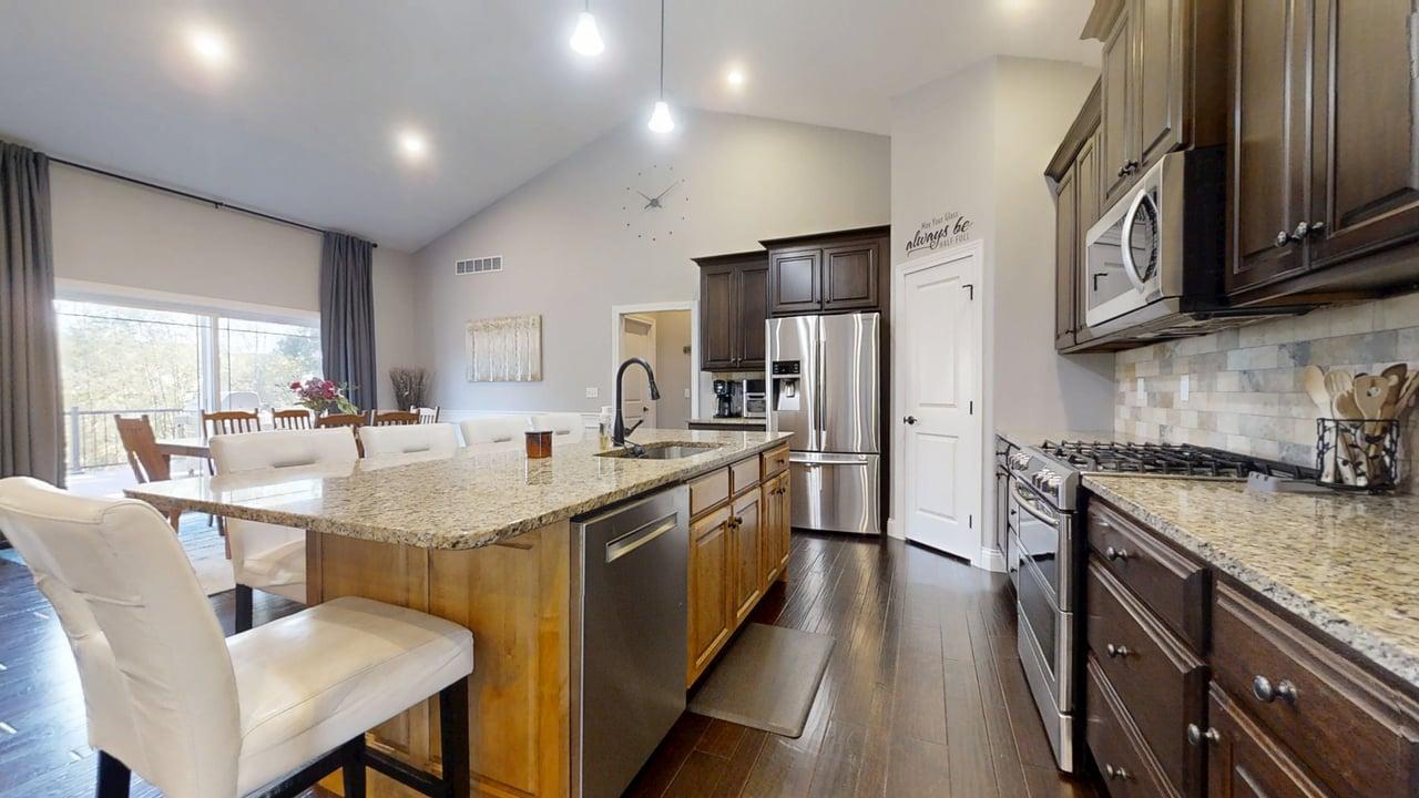 2112 Slade Lane Mahomet, IL 61853 - Photo 18 of 68