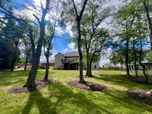 $715,000 | 2112 Slade Lane, Mahomet, IL 61853