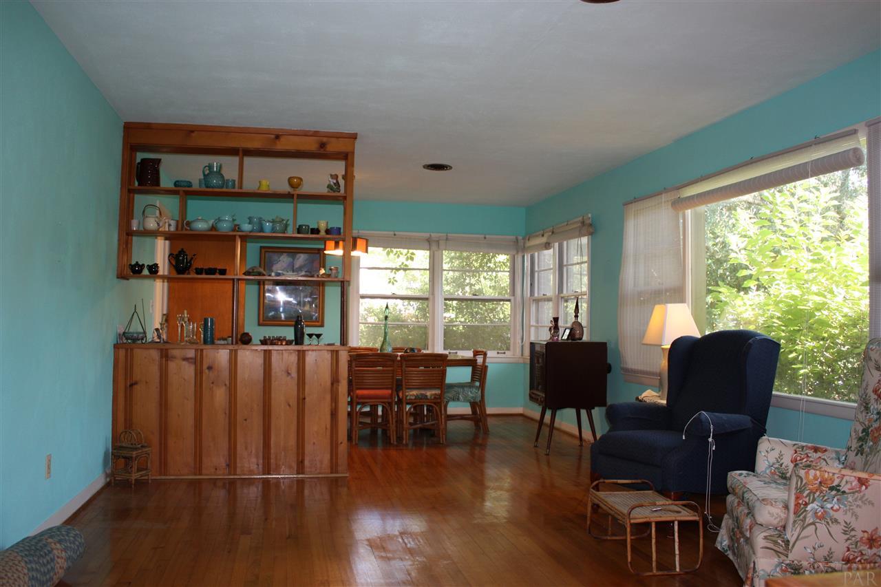 189 Euclid Road Pensacola, FL 32503 - Photo 4 of 28 Gallery Image 4