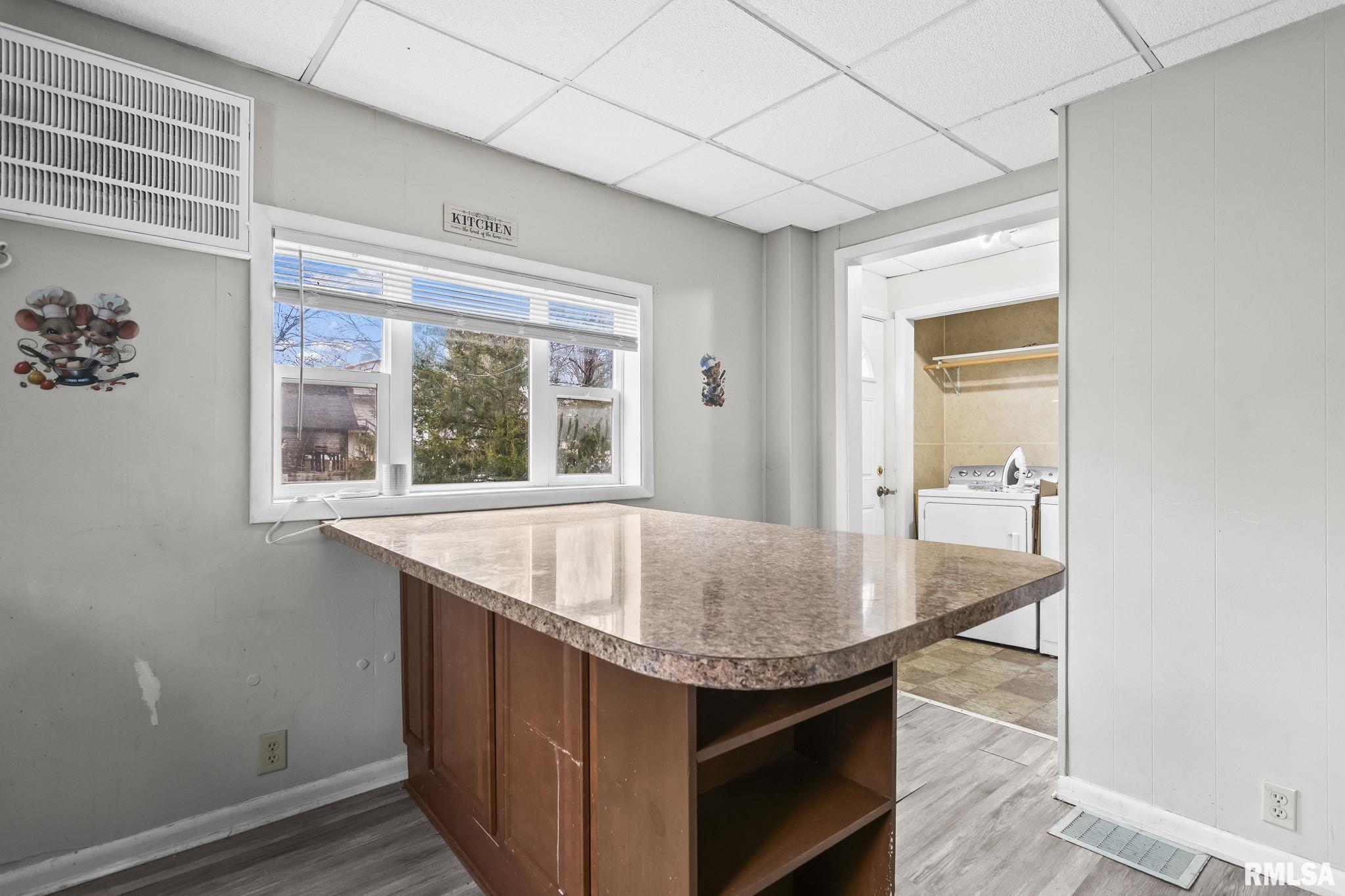 1510 South 6th Street Springfield, IL 62703 - Photo 12 of 48