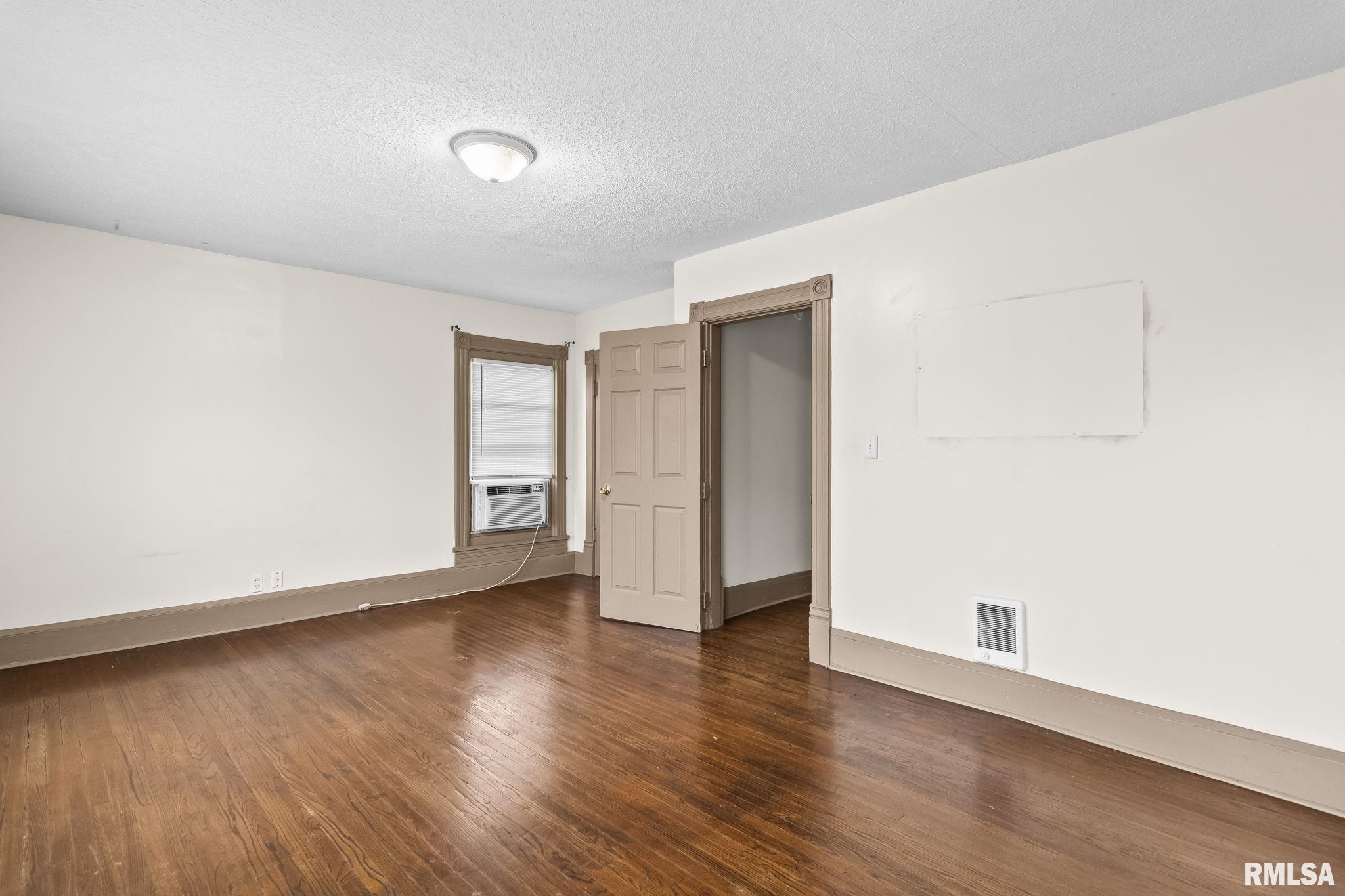 1510 South 6th Street Springfield, IL 62703 - Photo 22 of 48