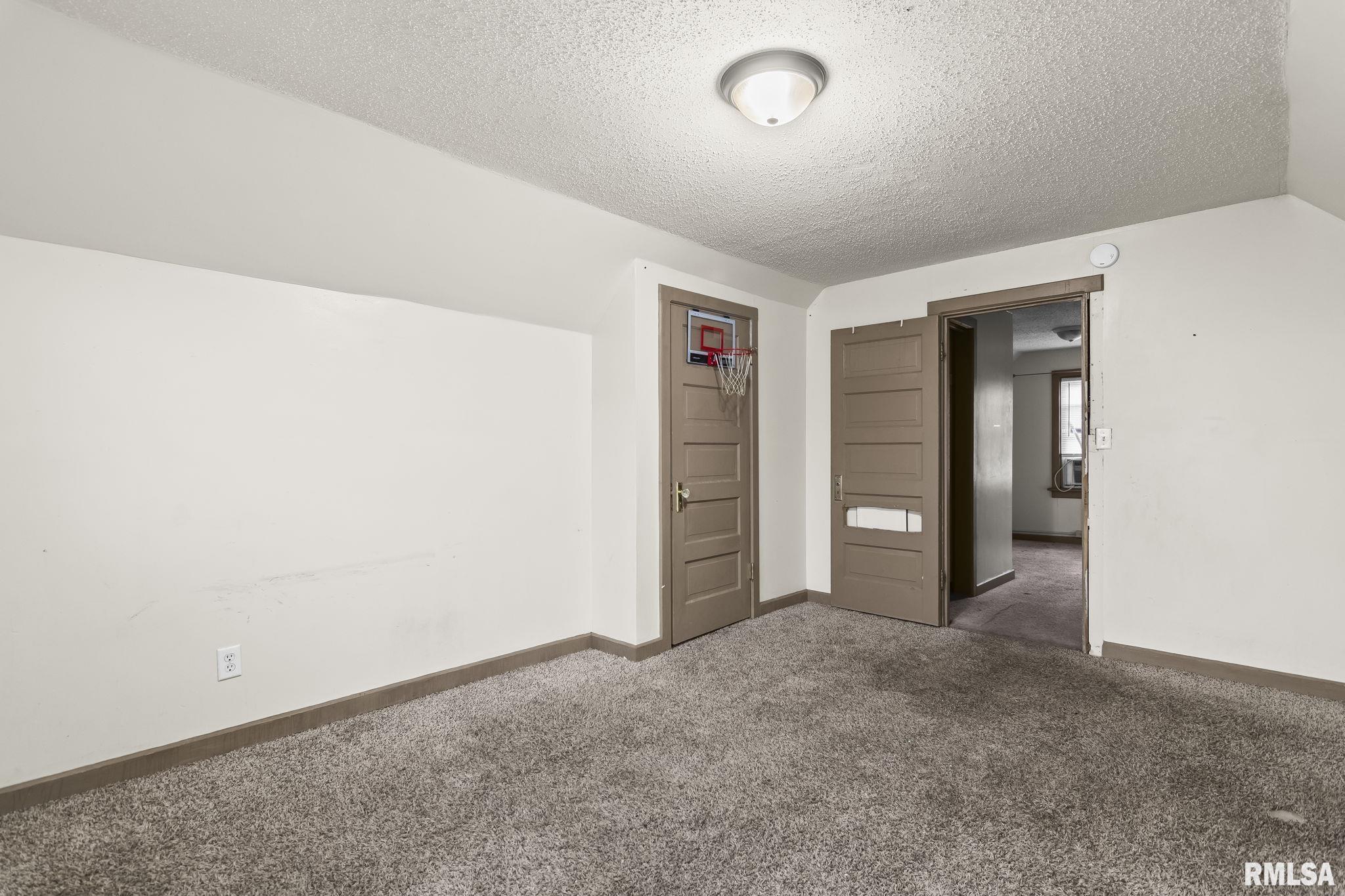 1510 South 6th Street Springfield, IL 62703 - Photo 38 of 48