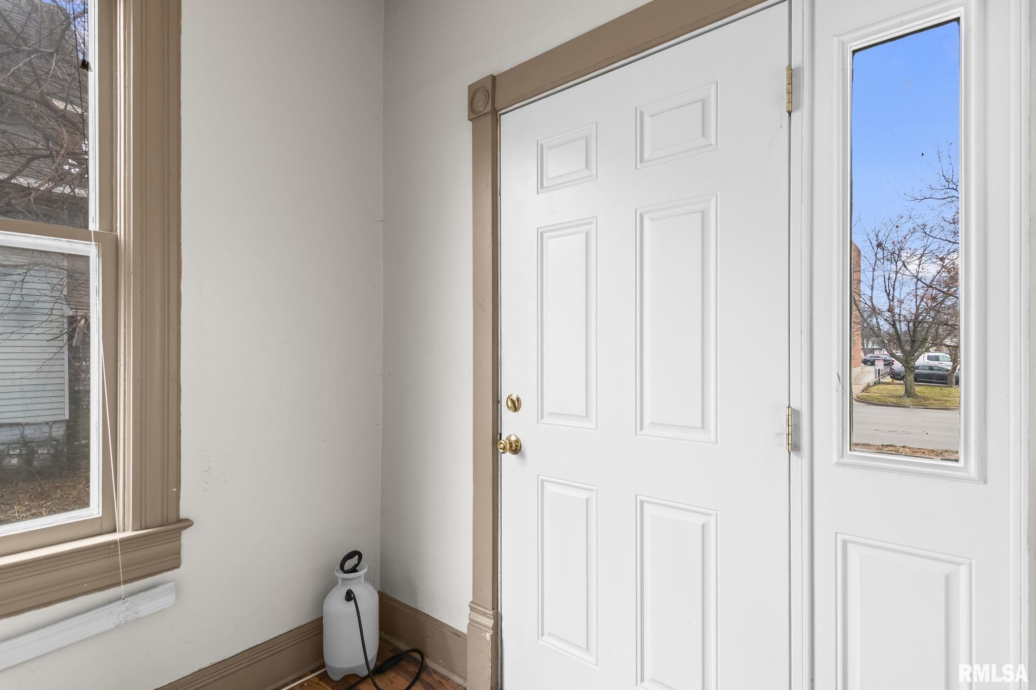 1510 South 6th Street Springfield, IL 62703 - Photo 4 of 48